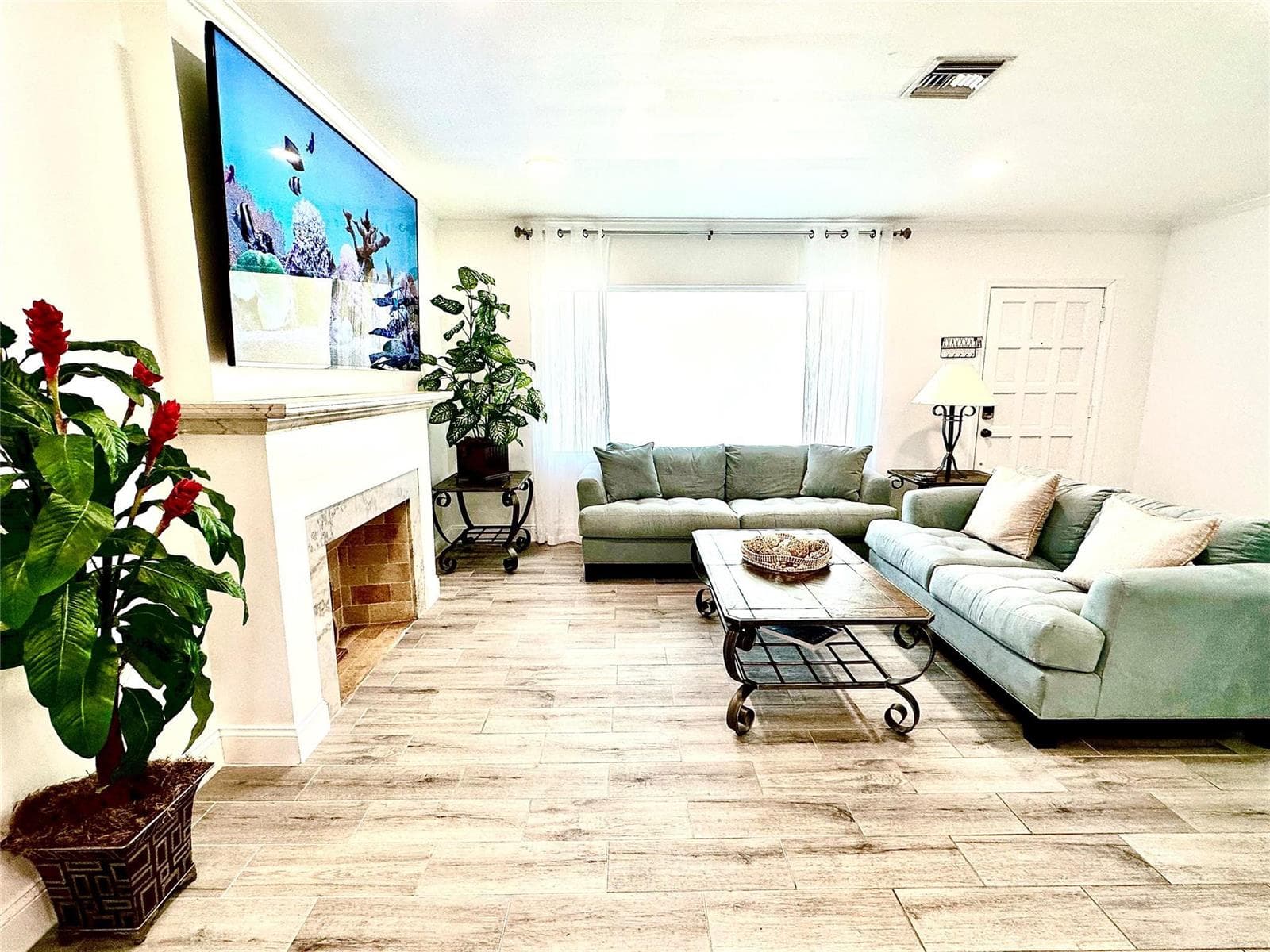 1742 NE 7th Street, Fort Lauderdale, FL 33304 — zdjęcie 3