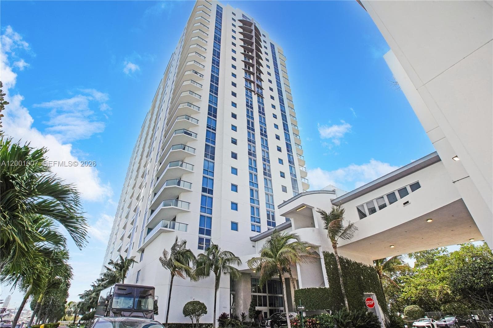 17111 Biscayne Blvd # 2008, North Miami Beach, FL 33160