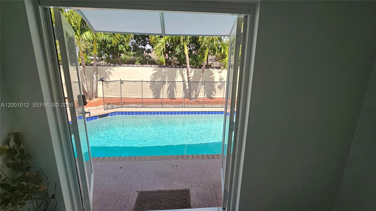 8421 NW 8th St, Pembroke Pines, FL 33024 — zdjęcie 2