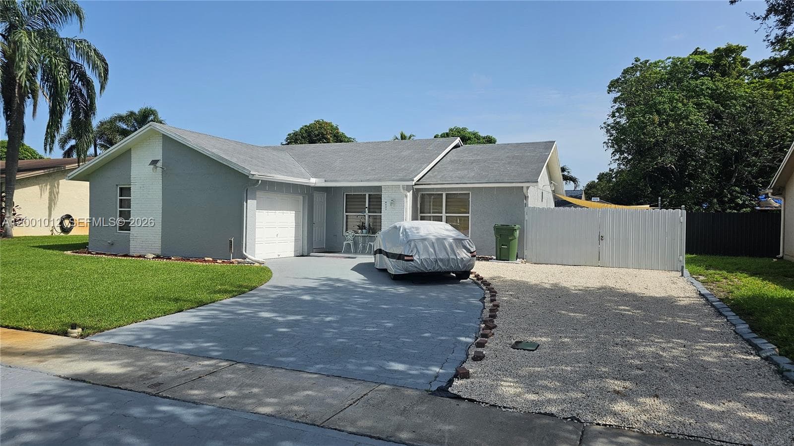 8421 NW 8th St, Pembroke Pines, FL 33024 — zdjęcie 5