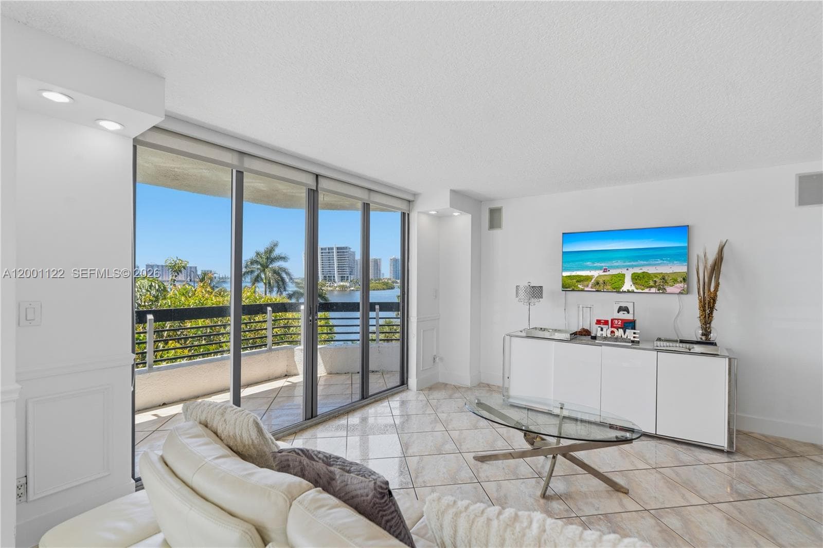 3600 Mystic Pointe Dr # 513, Aventura, FL 33180 — zdjęcie 4