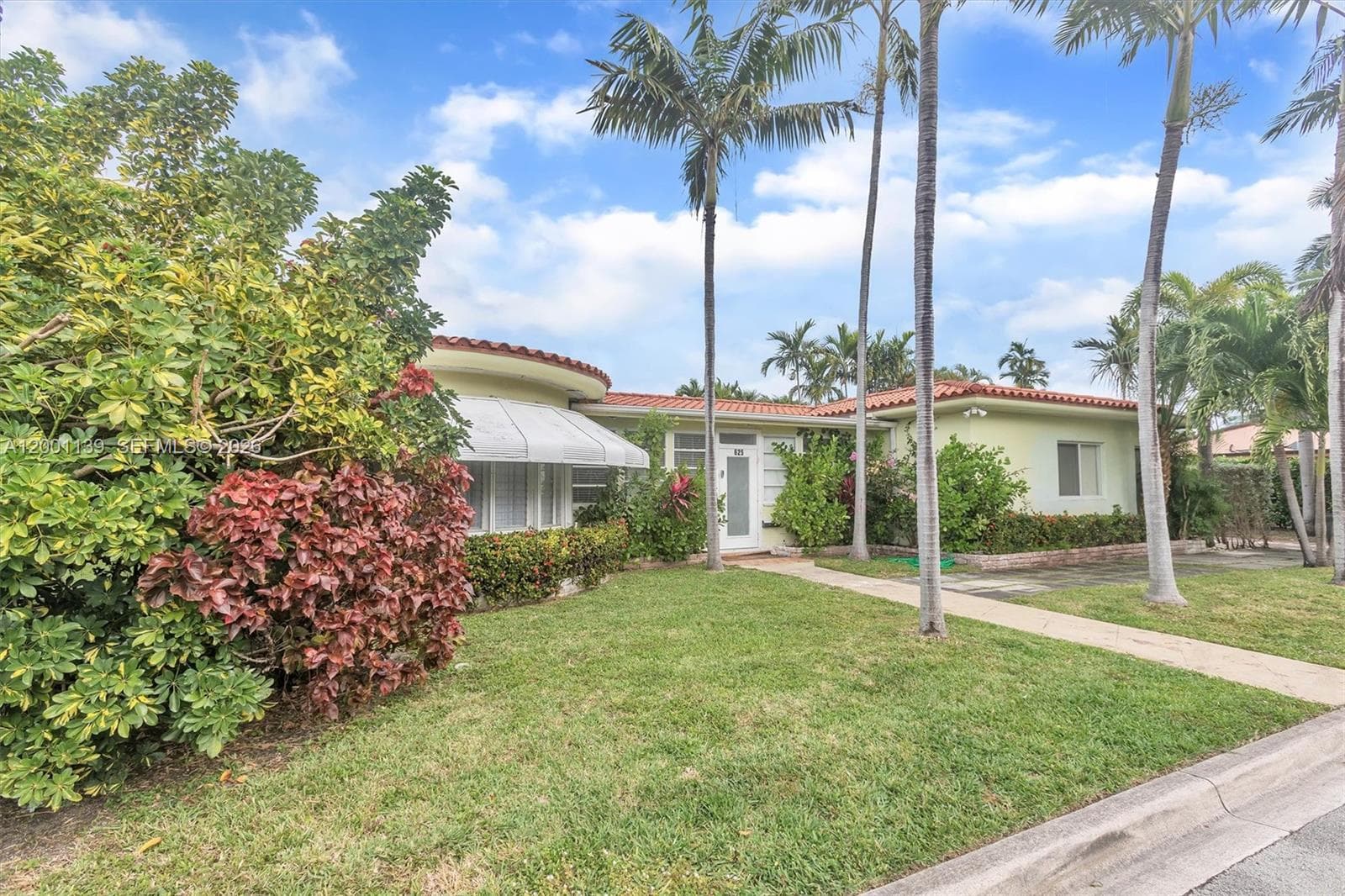 625 93rd St, Surfside, FL 33154 — zdjęcie 2