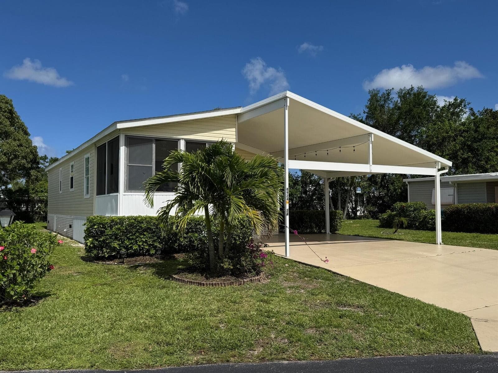 8924 Princess Donna Court E, Boynton Beach, FL 33436 — zdjęcie 2