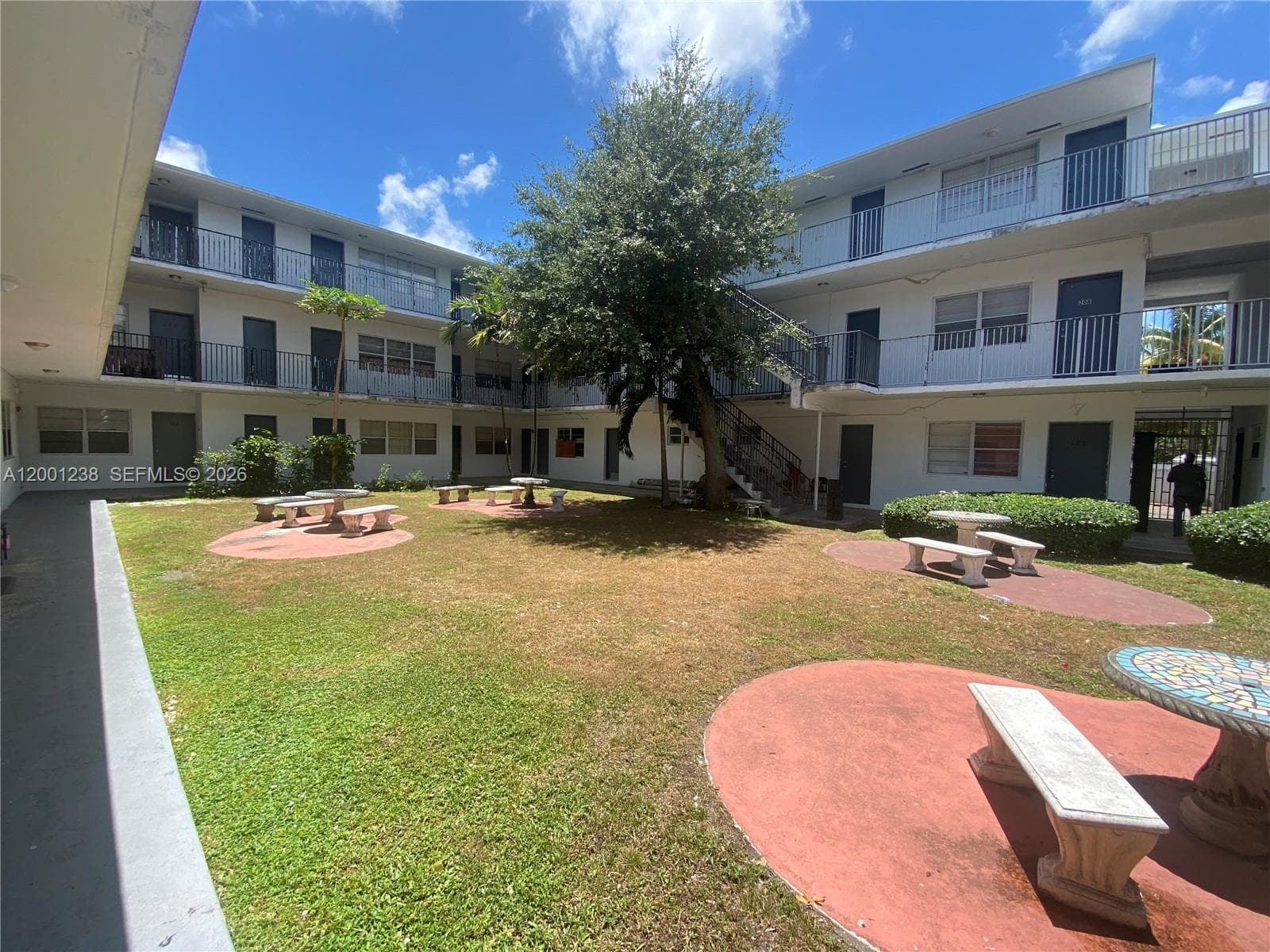 13700 NE 6th Ave # 205, North Miami, FL 33161 — zdjęcie 4