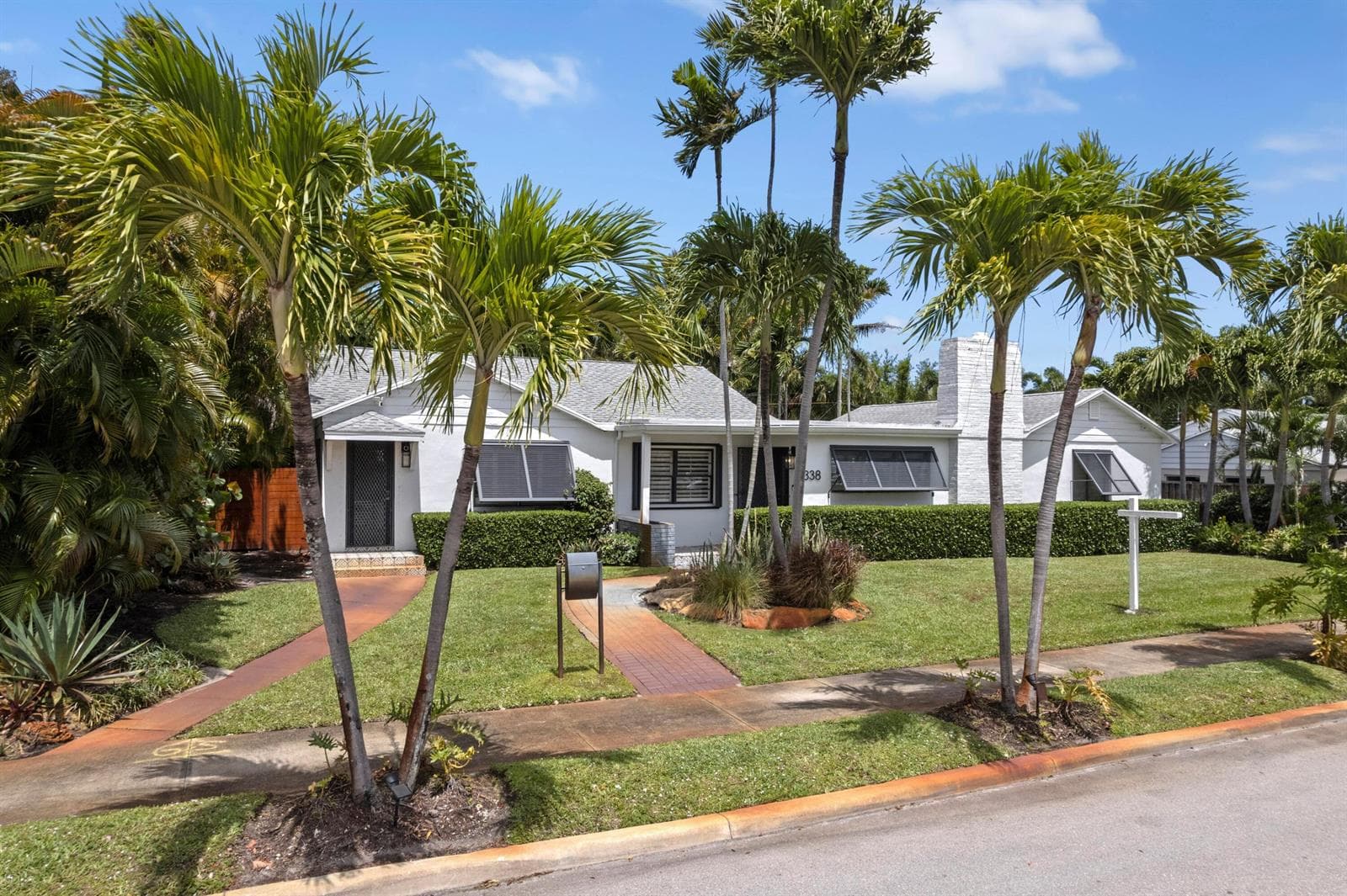 338 Princeton Drive, FL 33460 — zdjęcie 3