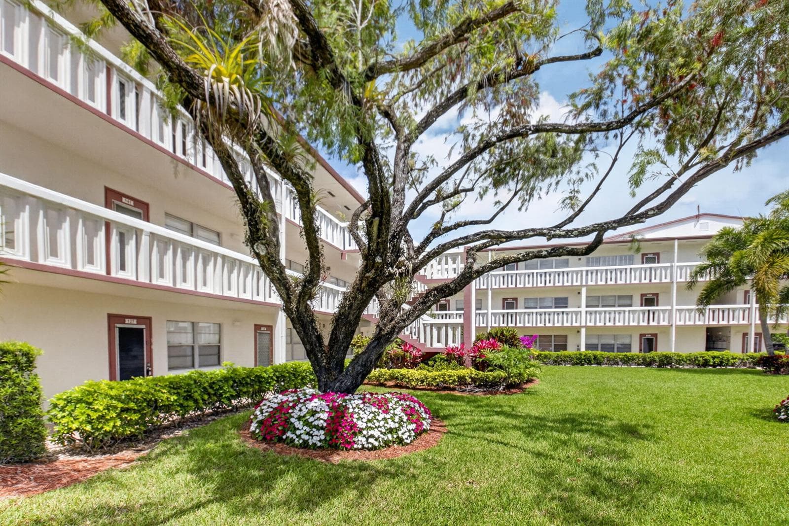 144 Fanshaw D, Boca Raton, FL 33434 — zdjęcie 2