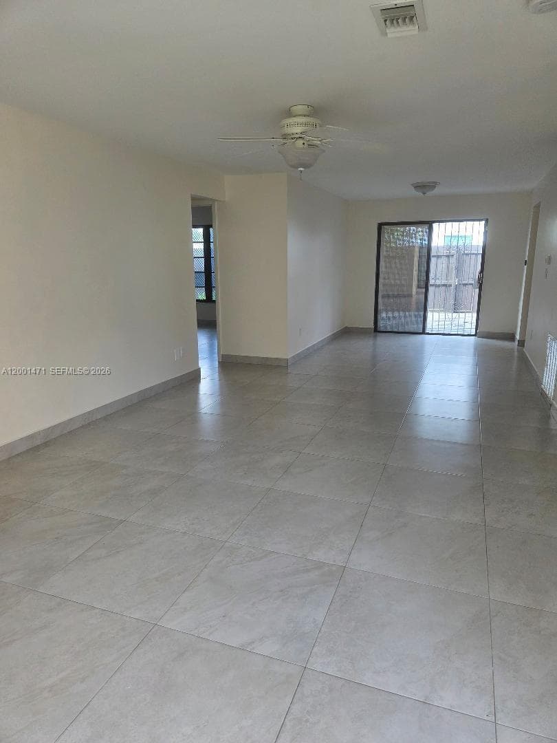 19362 SW 103rd Ct # B, Cutler Bay, FL 33157 — zdjęcie 3