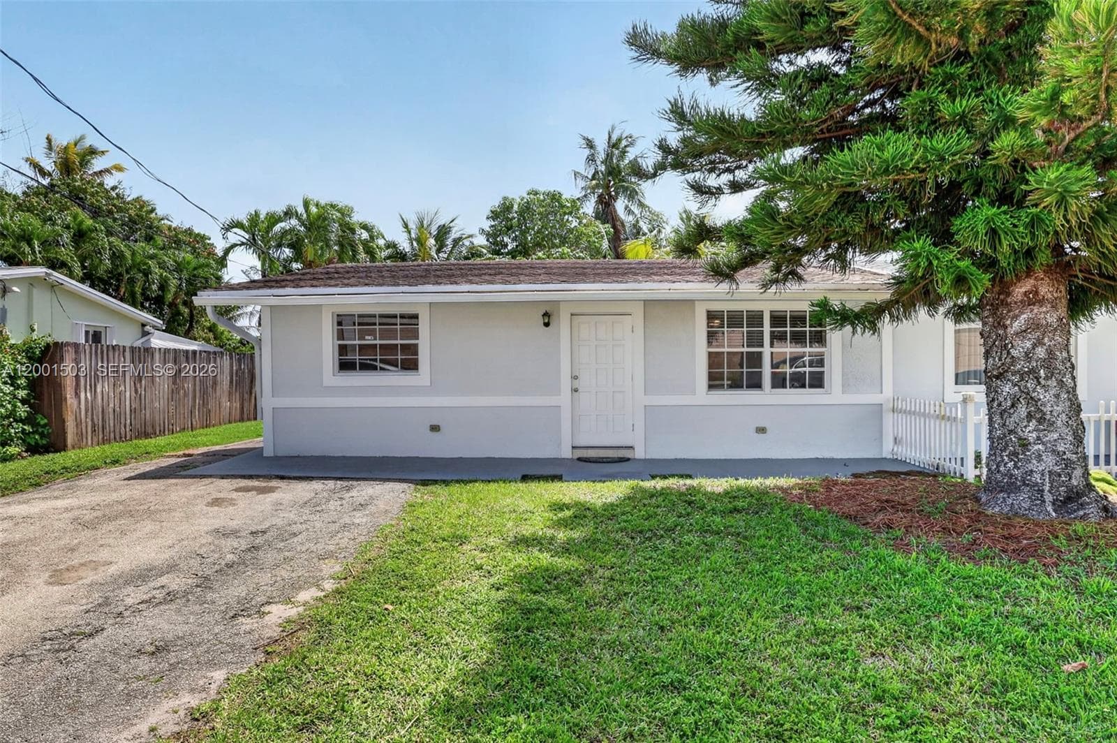 6878 SW 15th St, North Lauderdale, FL 33068 — zdjęcie 2