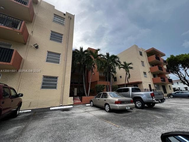 677 SW 9th Ave # 205, Miami, FL 33130 — zdjęcie 2