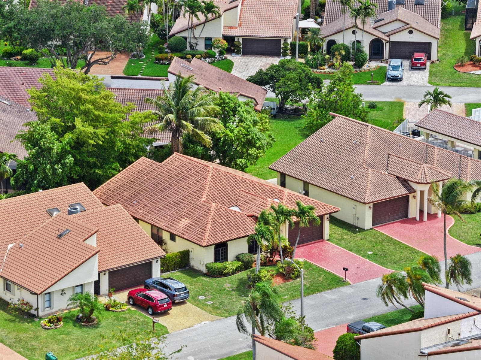 7039 Golf Pointe Circle, Tamarac, FL 33321 — zdjęcie 2
