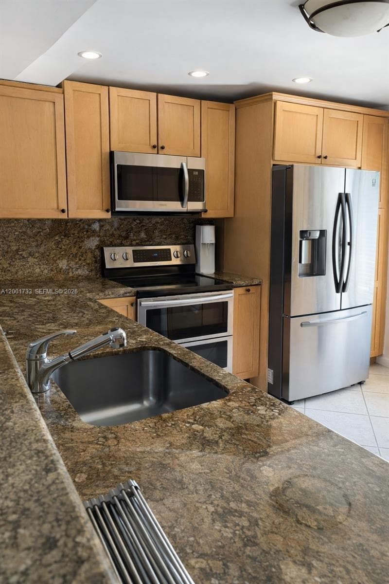 2661 NE 164th St # 40, North Miami Beach, FL 33160 — zdjęcie 3