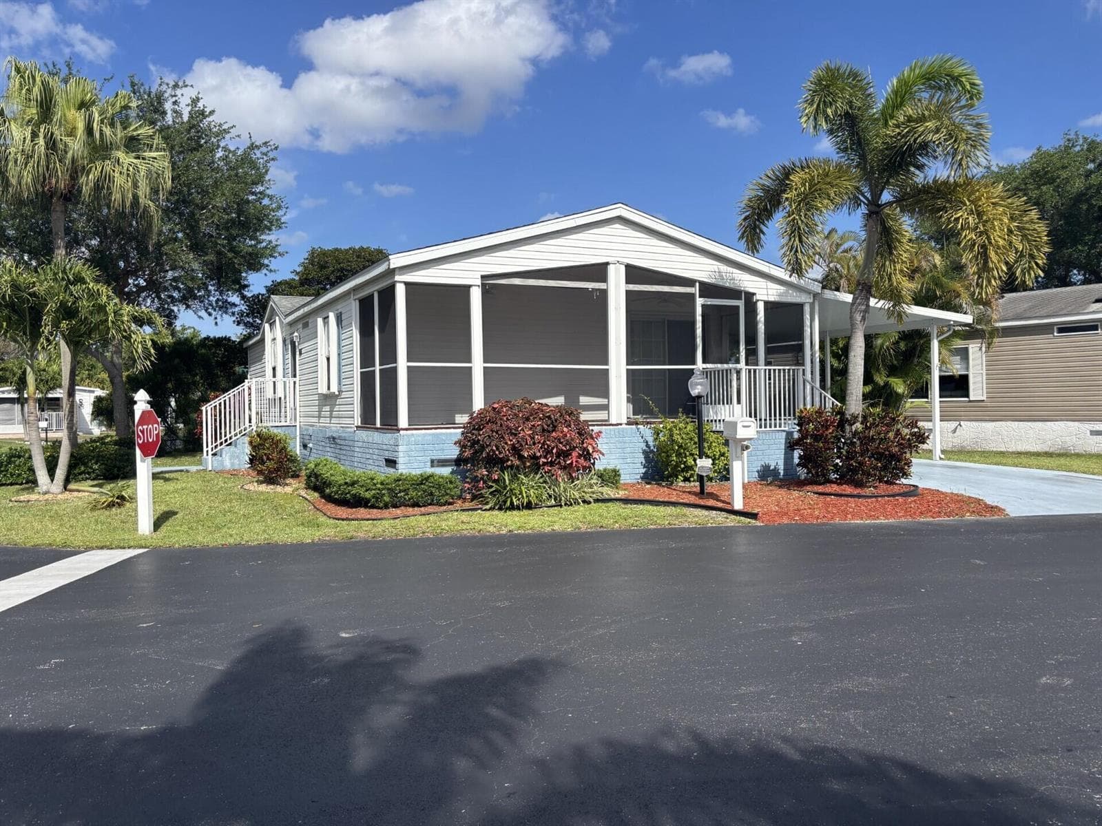 6950 NW 44th Avenue, Coconut Creek, FL 33073 — zdjęcie 2