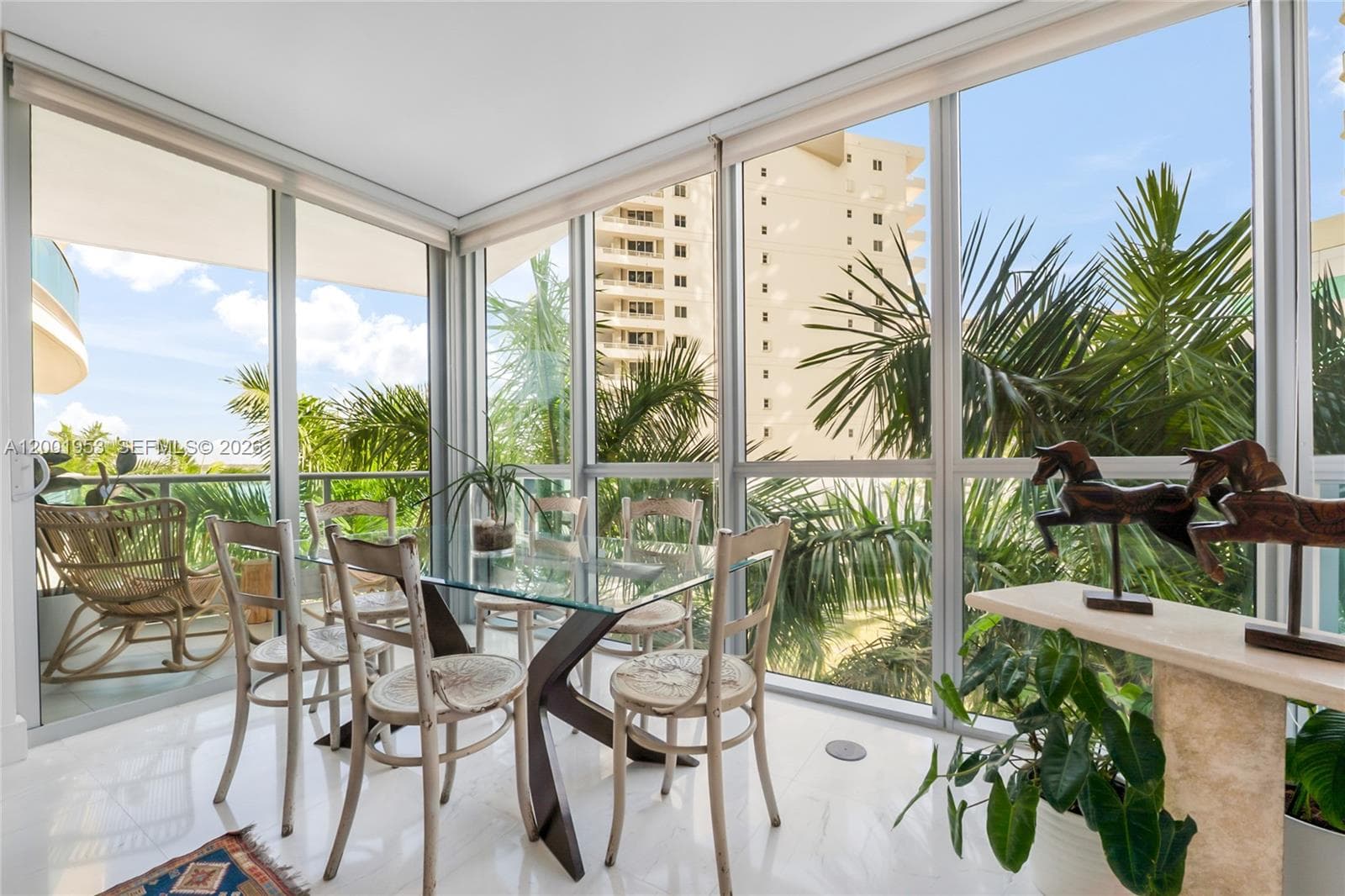 1331 Brickell Bay Dr # 408, Miami, FL 33131 — zdjęcie 2