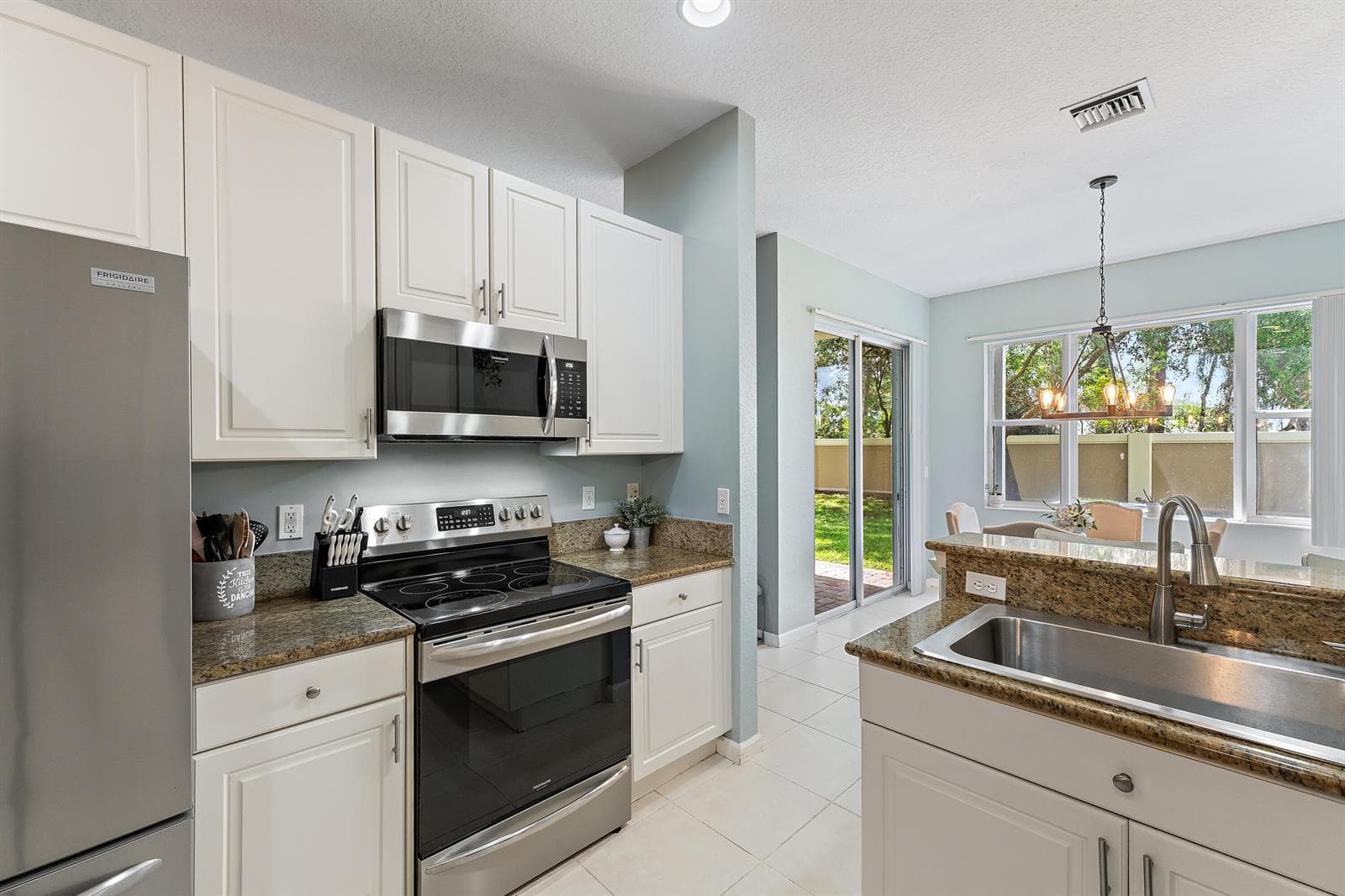 2170 SW Cape Cod Drive, Port St. Lucie, FL 34953 — zdjęcie 5