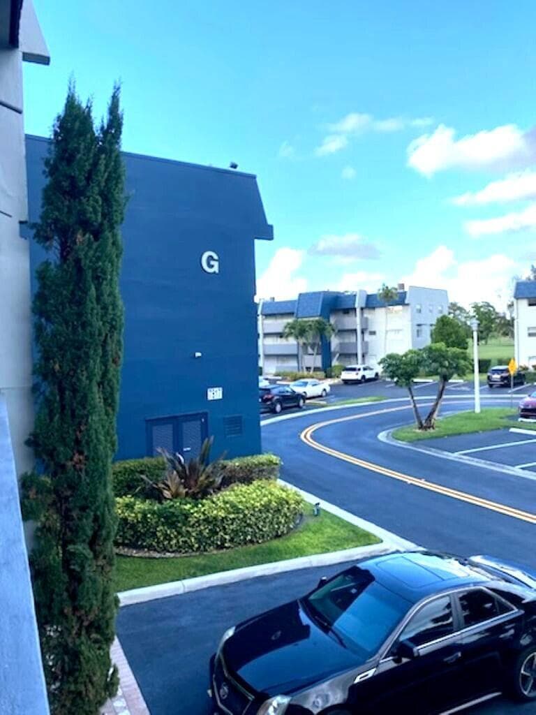 7817 Golf Cir Drive # 210, Margate, FL 33063 — zdjęcie 2