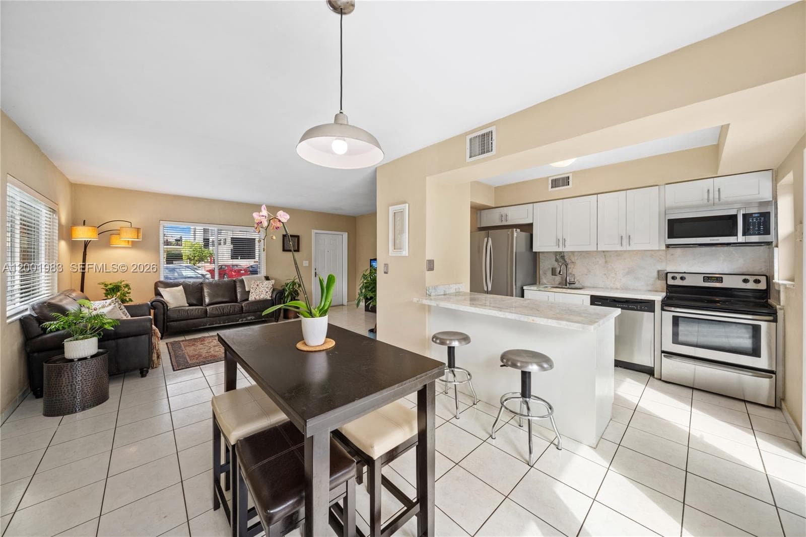 2010 Calais Dr, Miami Beach, FL 33141 — zdjęcie 5