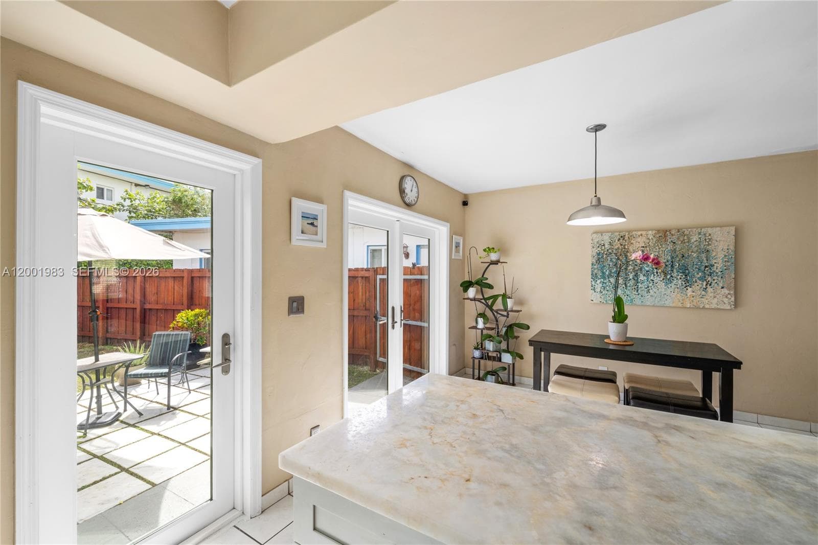 2010 Calais Dr, Miami Beach, FL 33141 — zdjęcie 4