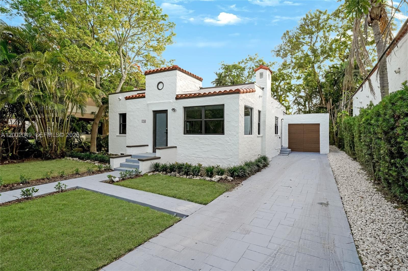 1230 Pizarro St, Coral Gables, FL 33134 — zdjęcie 2