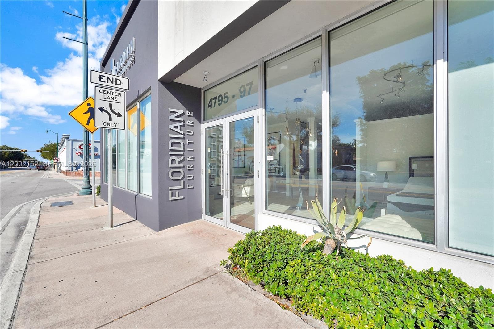 4797 SW 8th St, Miami, FL 33134 — zdjęcie 5