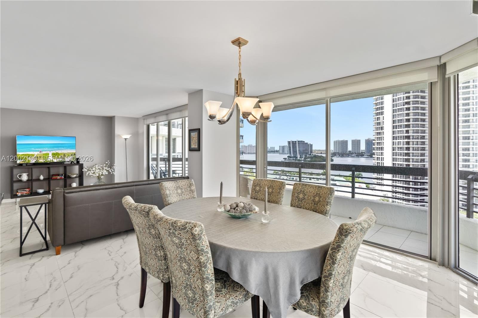 3500 Mystic Pointe Dr # 1403, Aventura, FL 33180 — zdjęcie 4