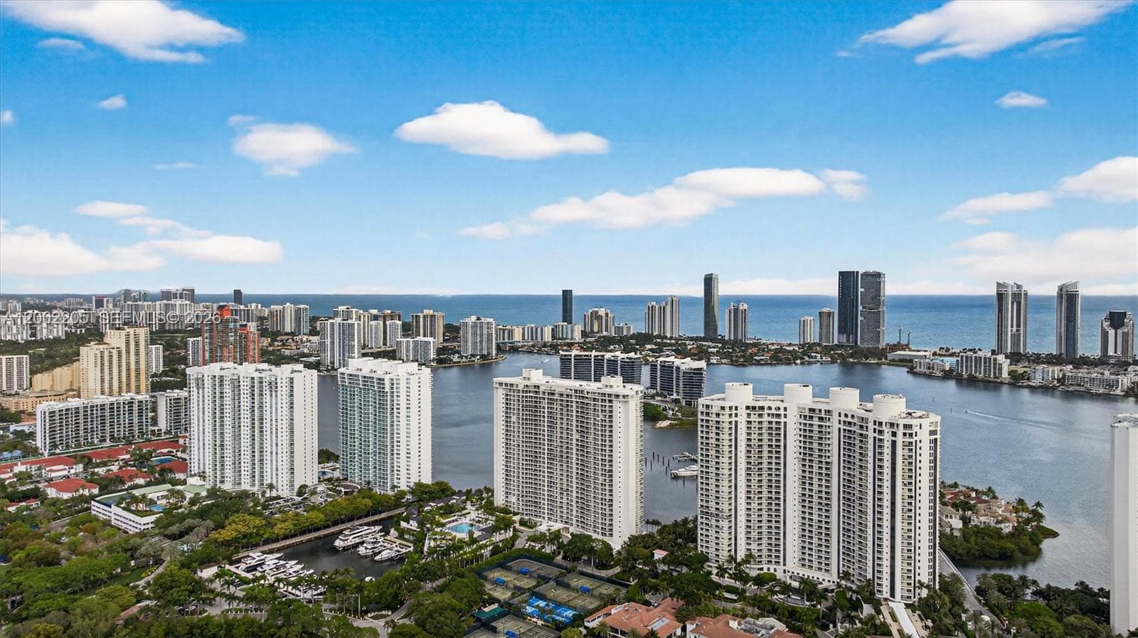 7000 Island Blvd # PH-02, Aventura, FL 33160 — zdjęcie 4