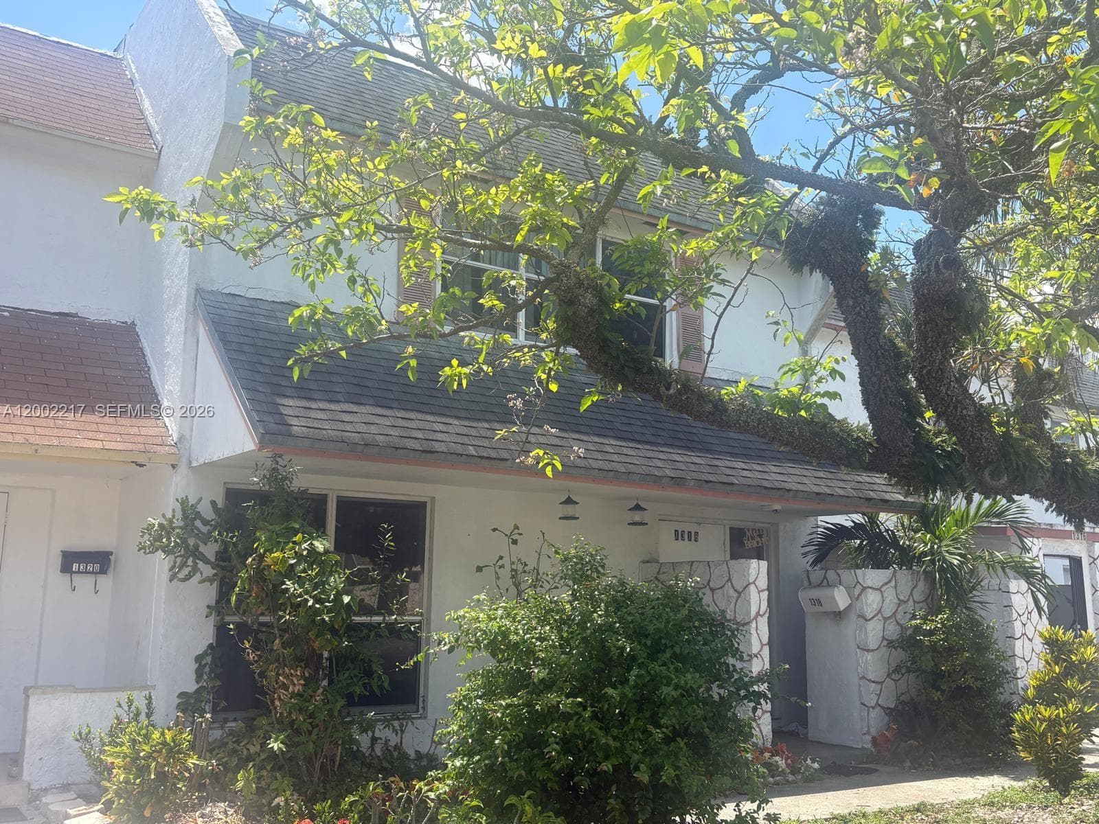 1318 Silverado Dr, North Lauderdale, FL 33068