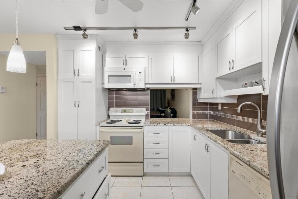 6095 N Sabal Palm Boulevard # 210, Tamarac, FL 33319 — zdjęcie 3