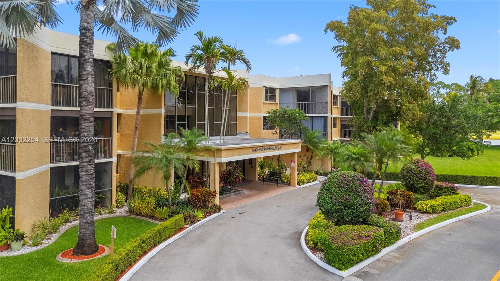 16175 Golf Club Rd # 212, Weston, FL 33326 — zdjęcie 4