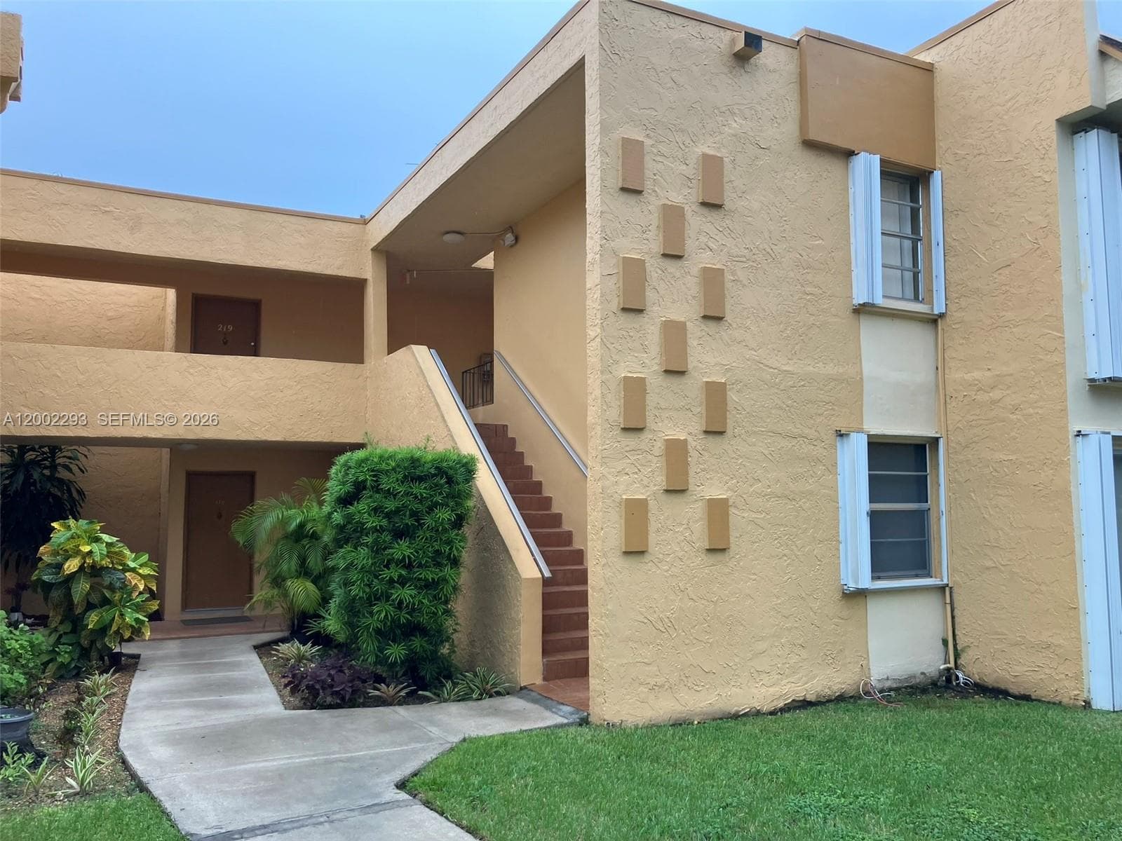 9311 SW 4th St # 104B, Miami, FL 33174