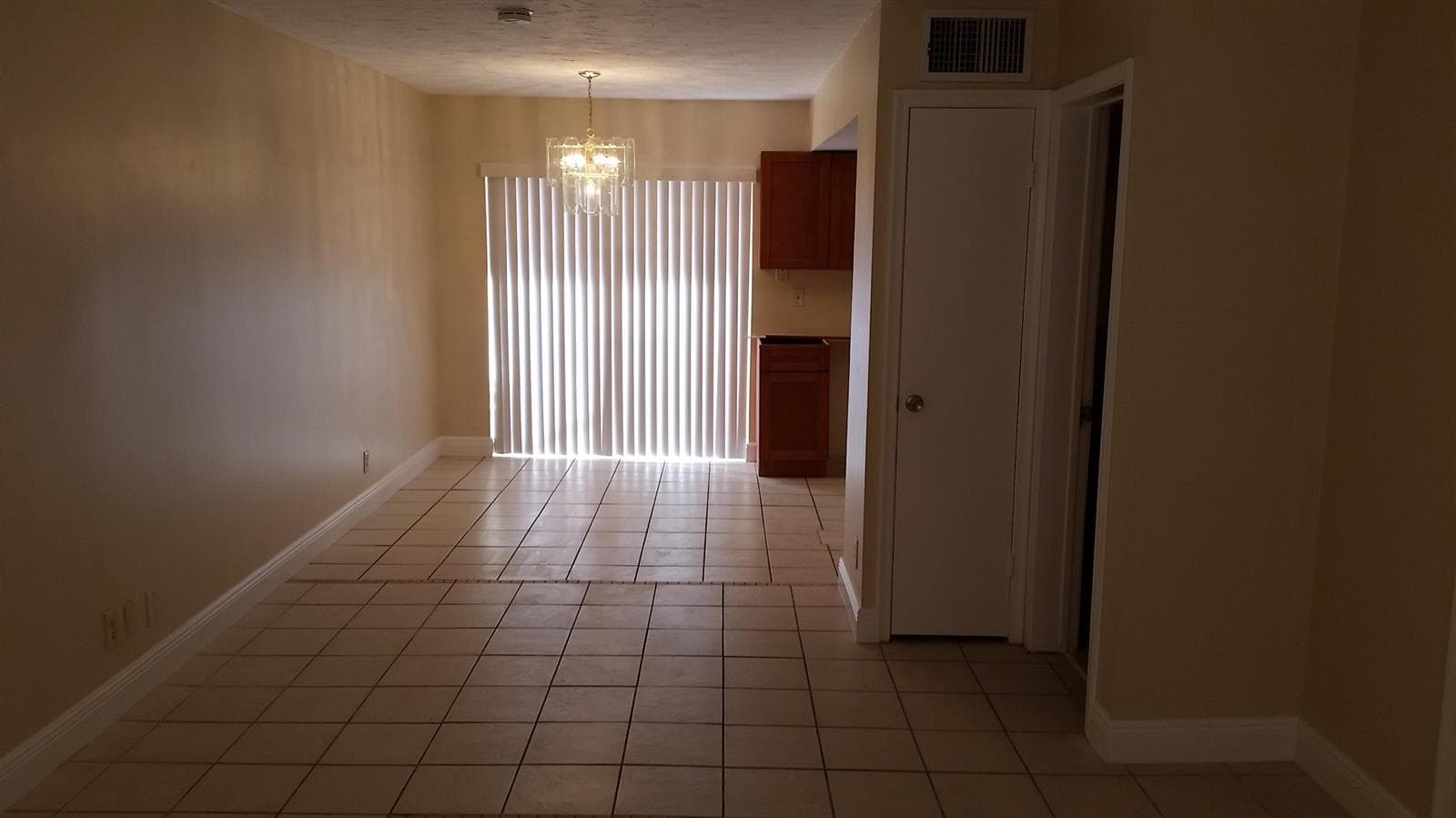 5323 NW 27th Street # B4, Lauderhill, FL 33313 — zdjęcie 3