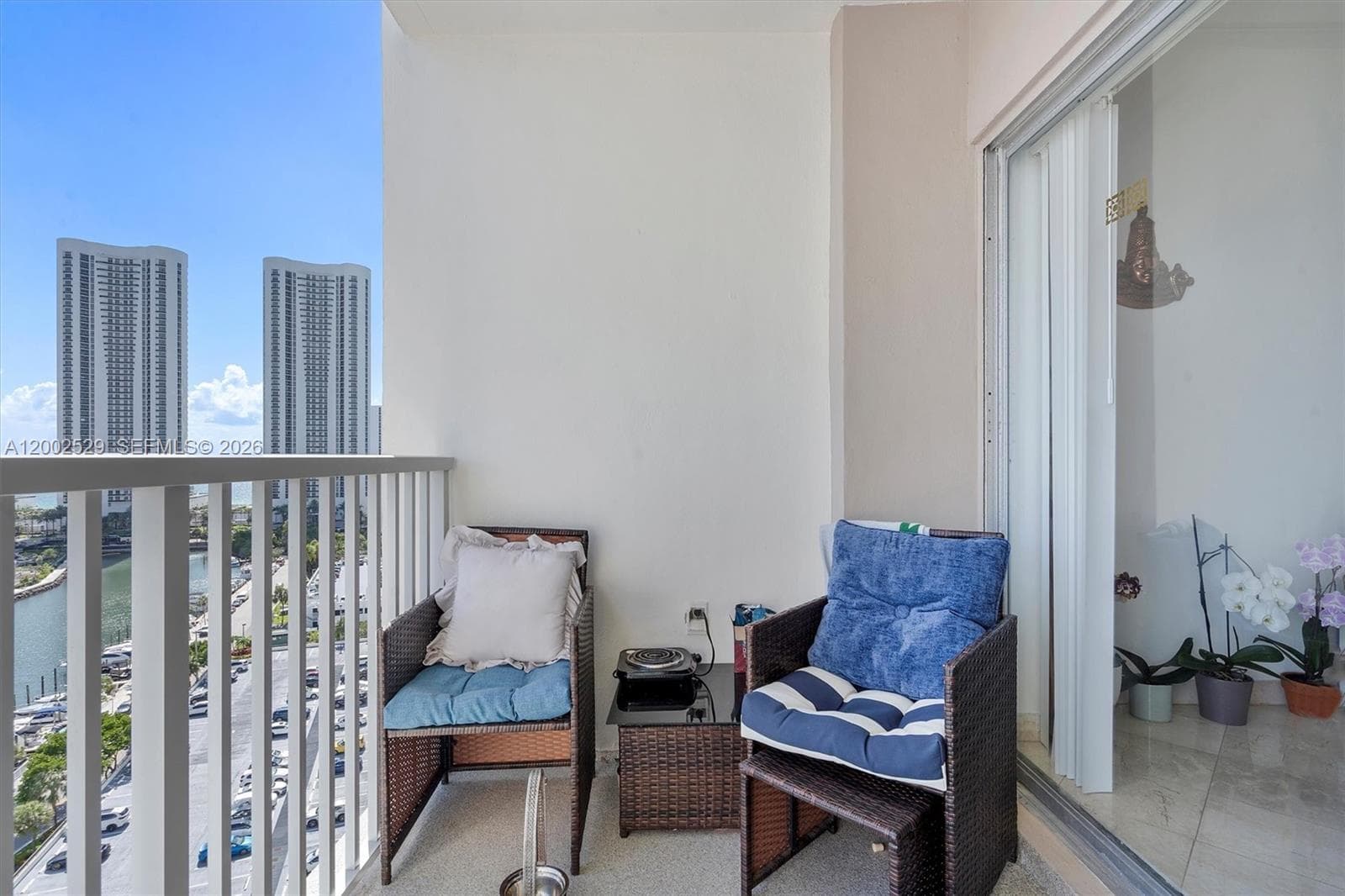 300 Bayview Dr # 1503, Sunny Isles Beach, FL 33160 — zdjęcie 5