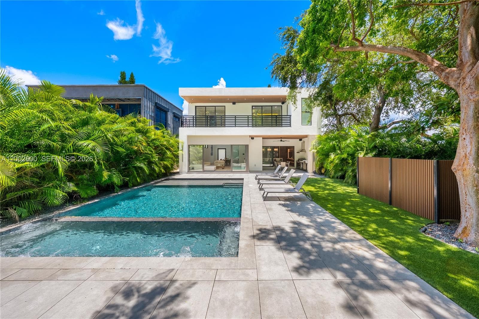 260 NW 47th St, Miami, FL 33127 — zdjęcie 3
