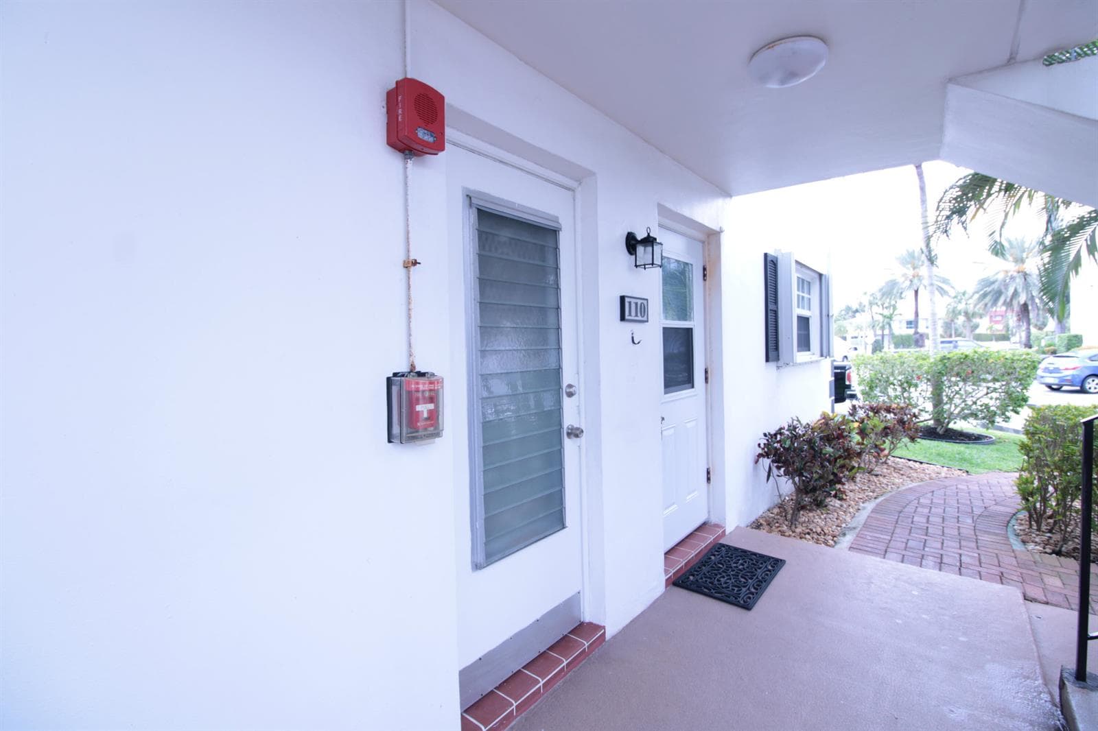 465 Paradise Isle Boulevard # 110, Hallandale Beach, FL 33009 — zdjęcie 3