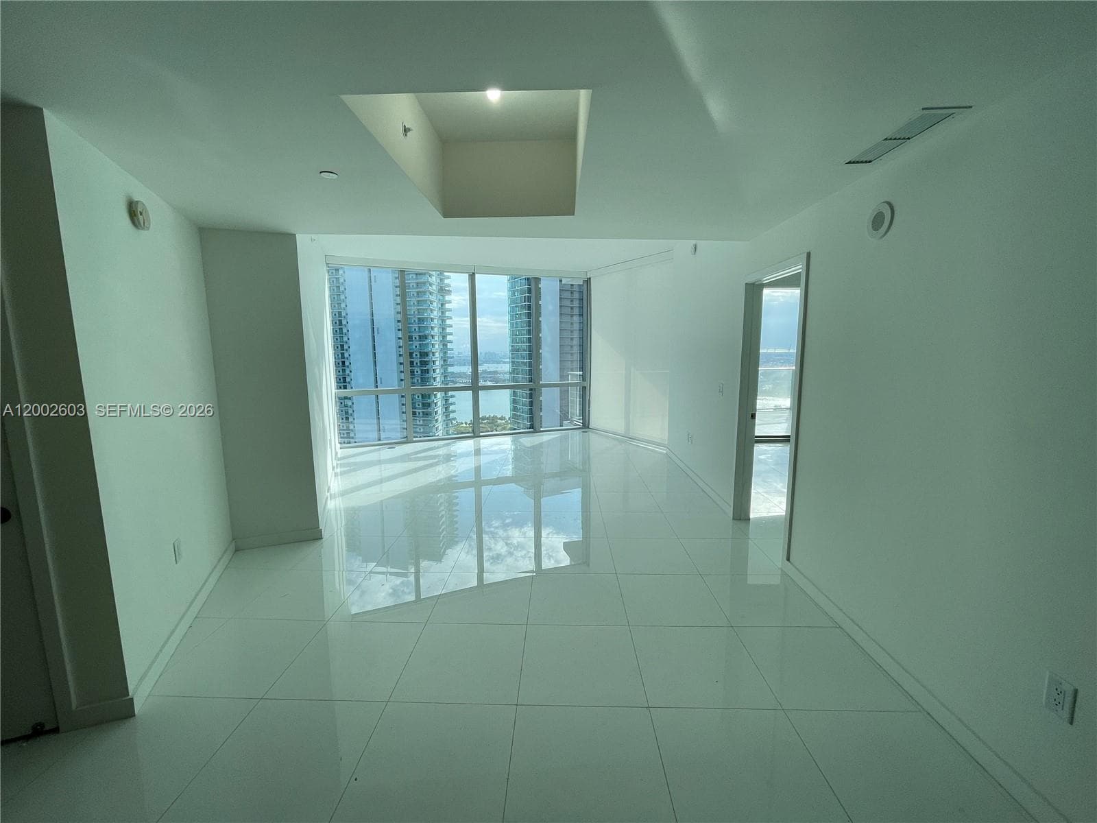851 NE 1st Ave # 3103, Miami, FL 33132 — zdjęcie 2