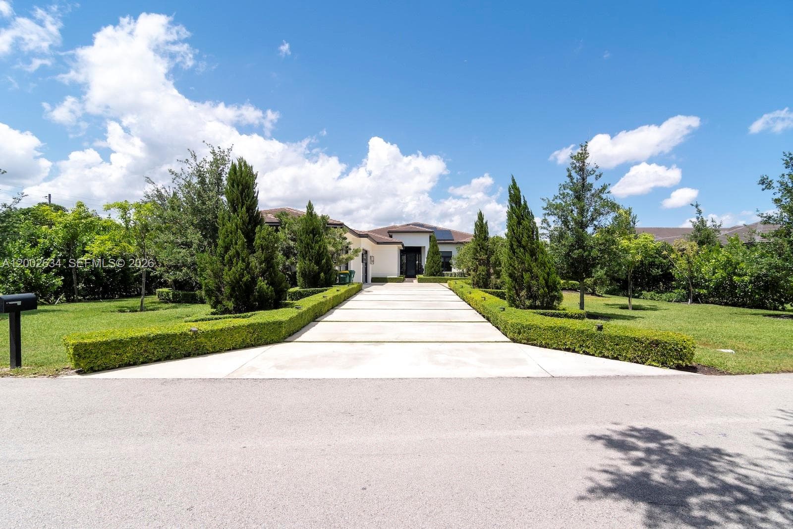 11791 NW 6th Pl, Plantation, FL 33325