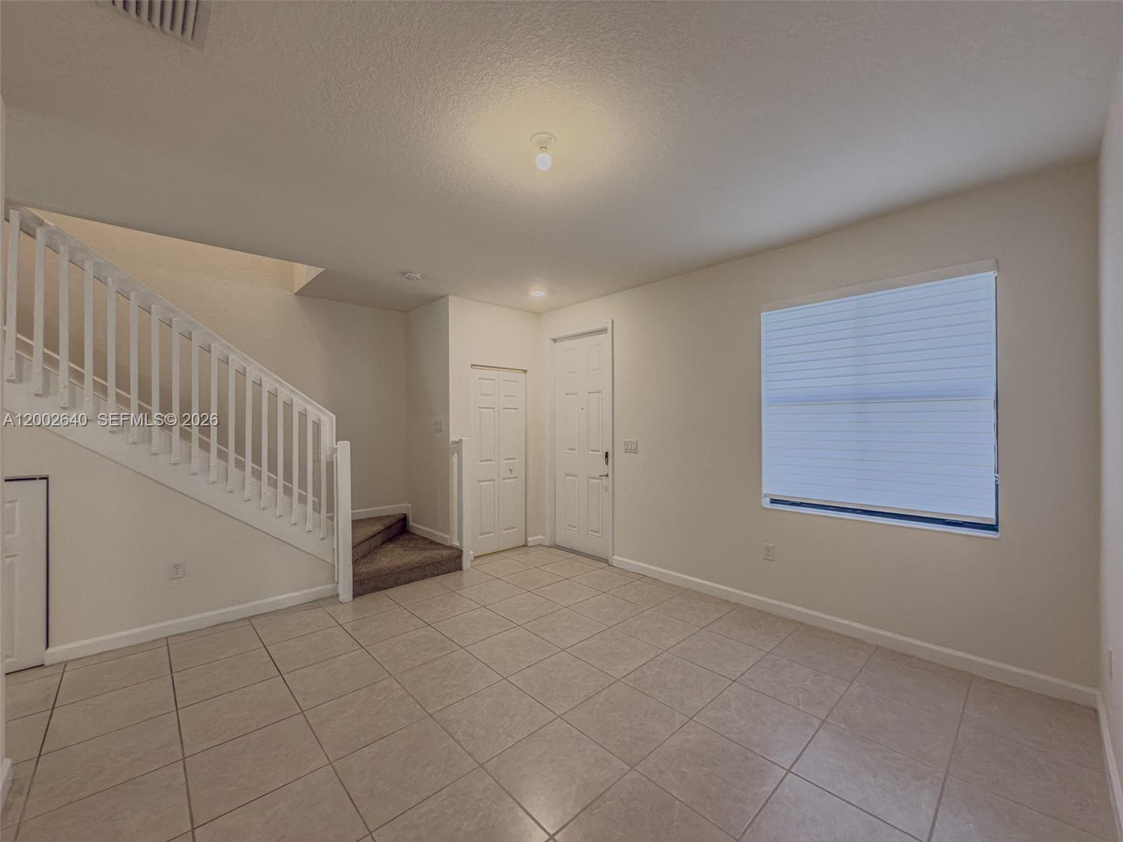 10629 W 32nd Ln, Miami Lakes, FL 33018 — zdjęcie 4