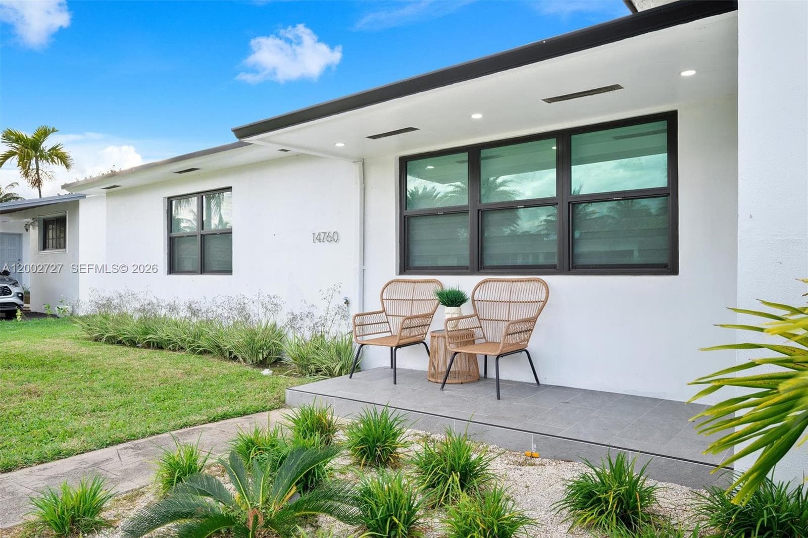 14760 S Spur Dr, Miami, FL 33161 — zdjęcie 2