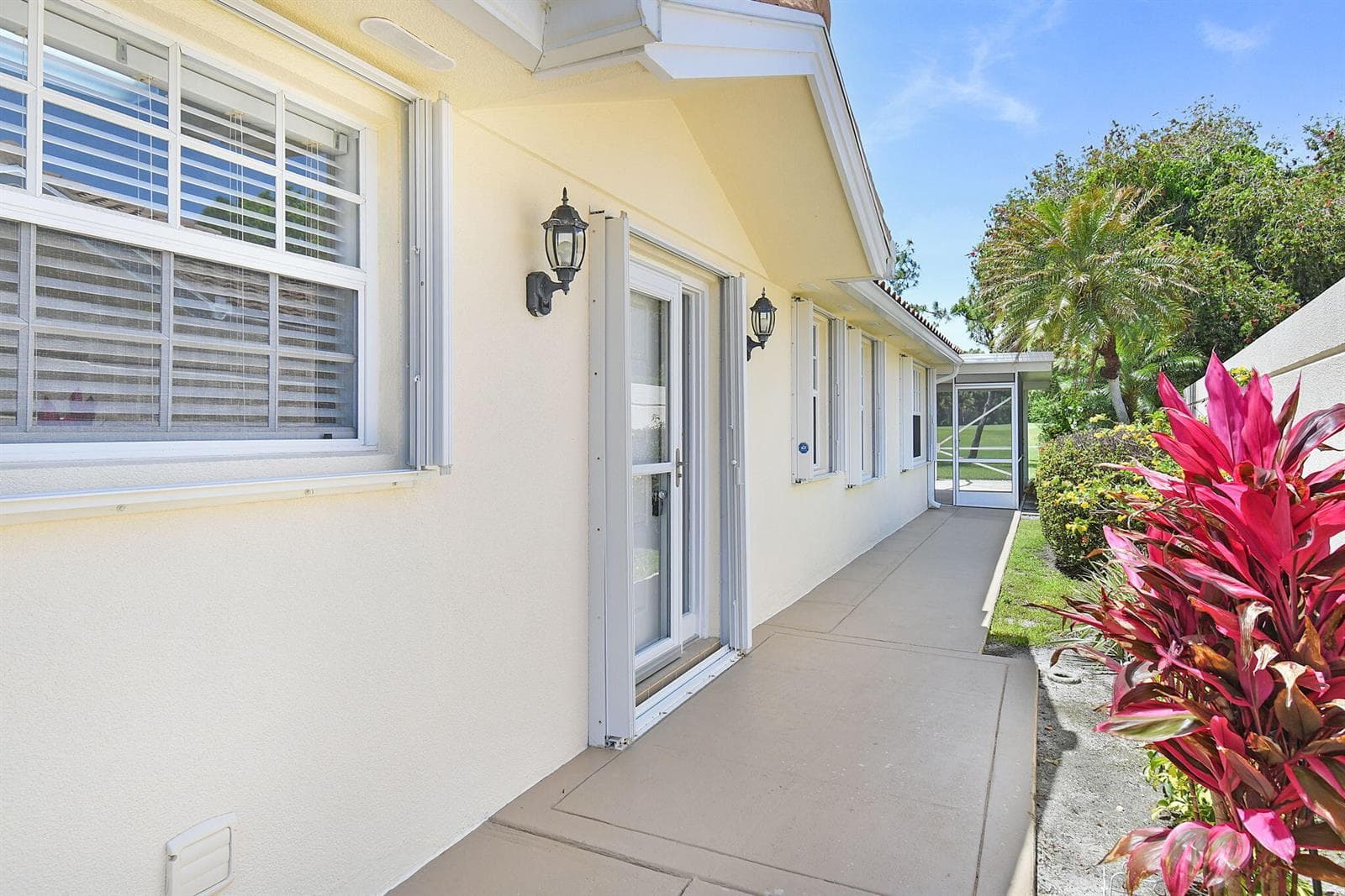7767 SE Spicewood Circle, Hobe Sound, FL 33455 — zdjęcie 2