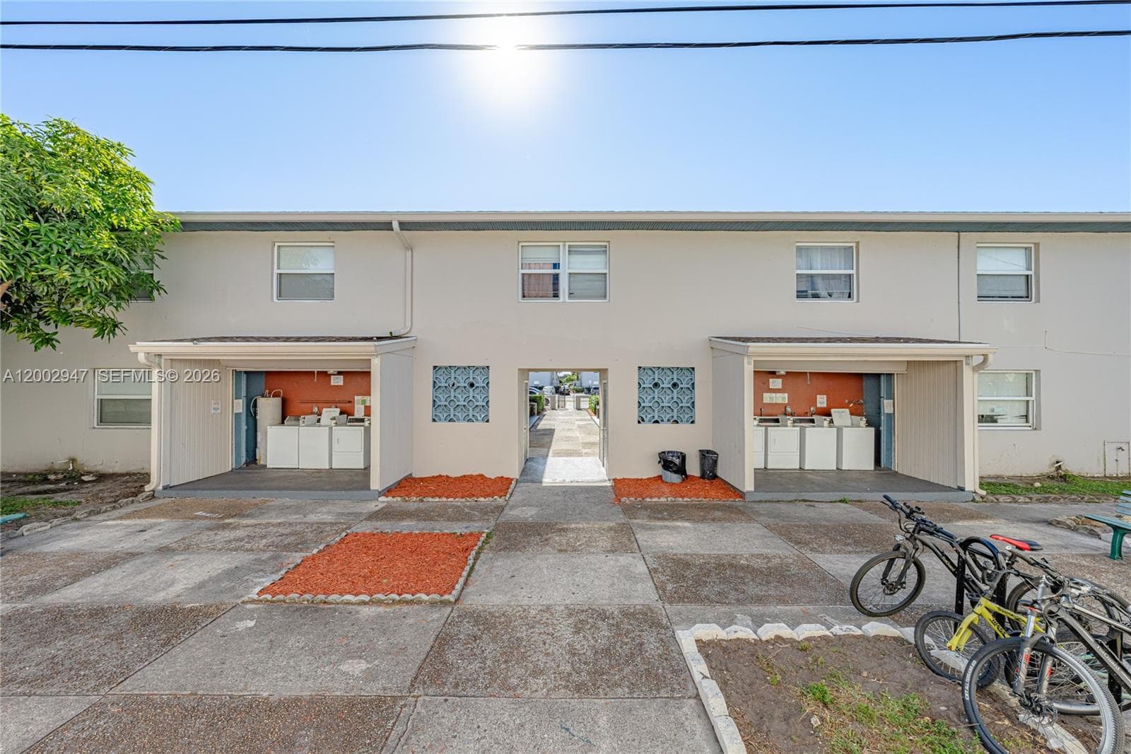 939 Magnolia DRIVE # A-L, Lake Park, FL 33403 — zdjęcie 2