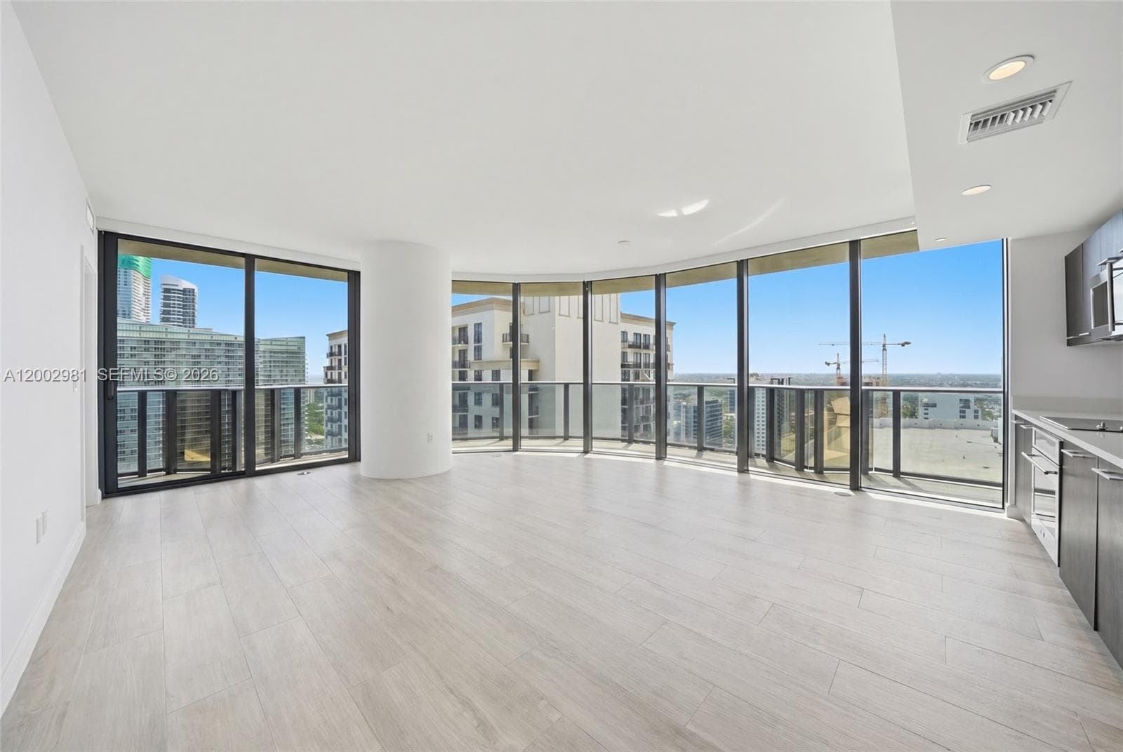 55 SW 9th St # 3106, Miami, FL 33130 — zdjęcie 2