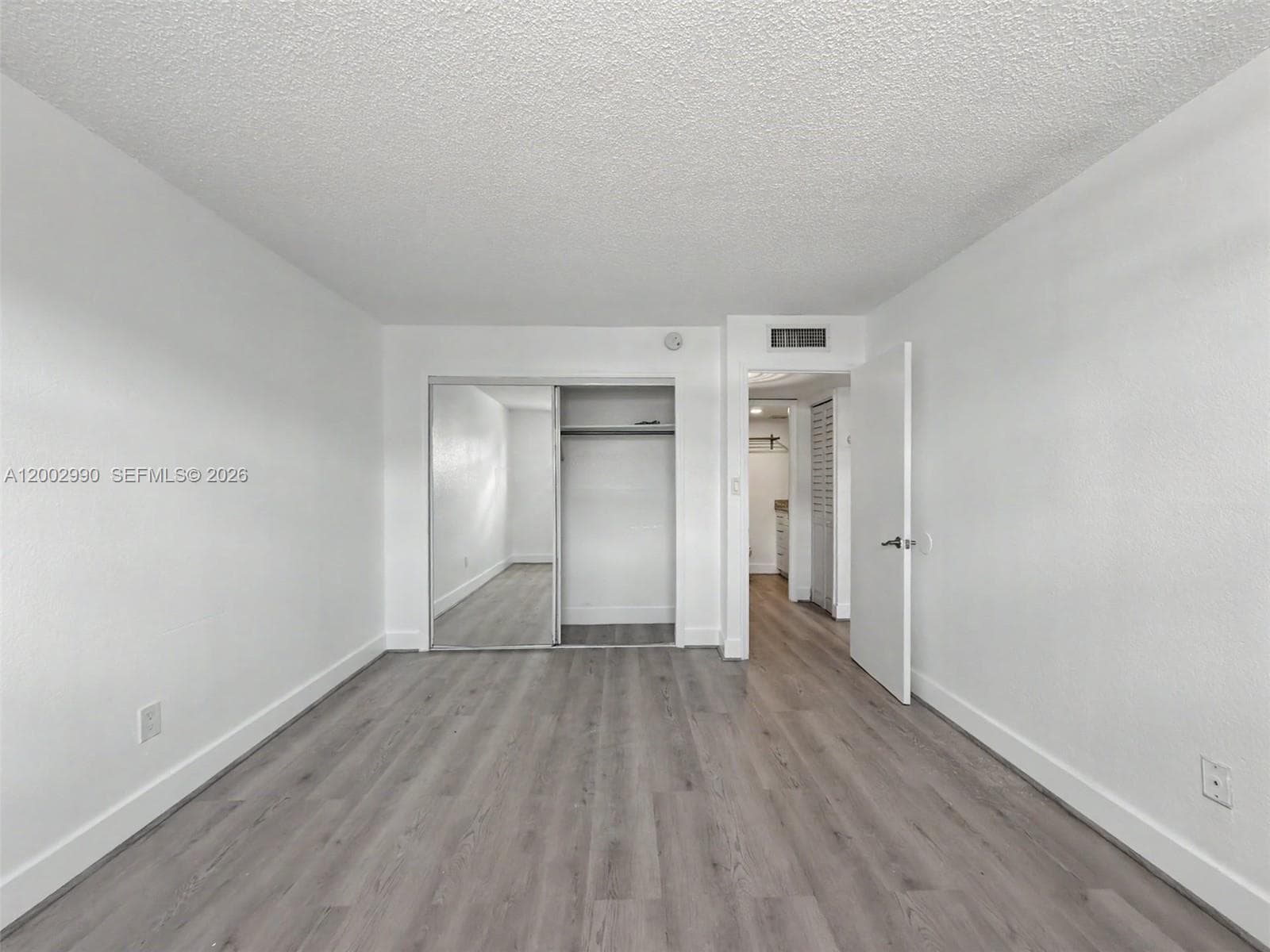 606 W 81st St # 120, Hialeah, FL 33014 — zdjęcie 3