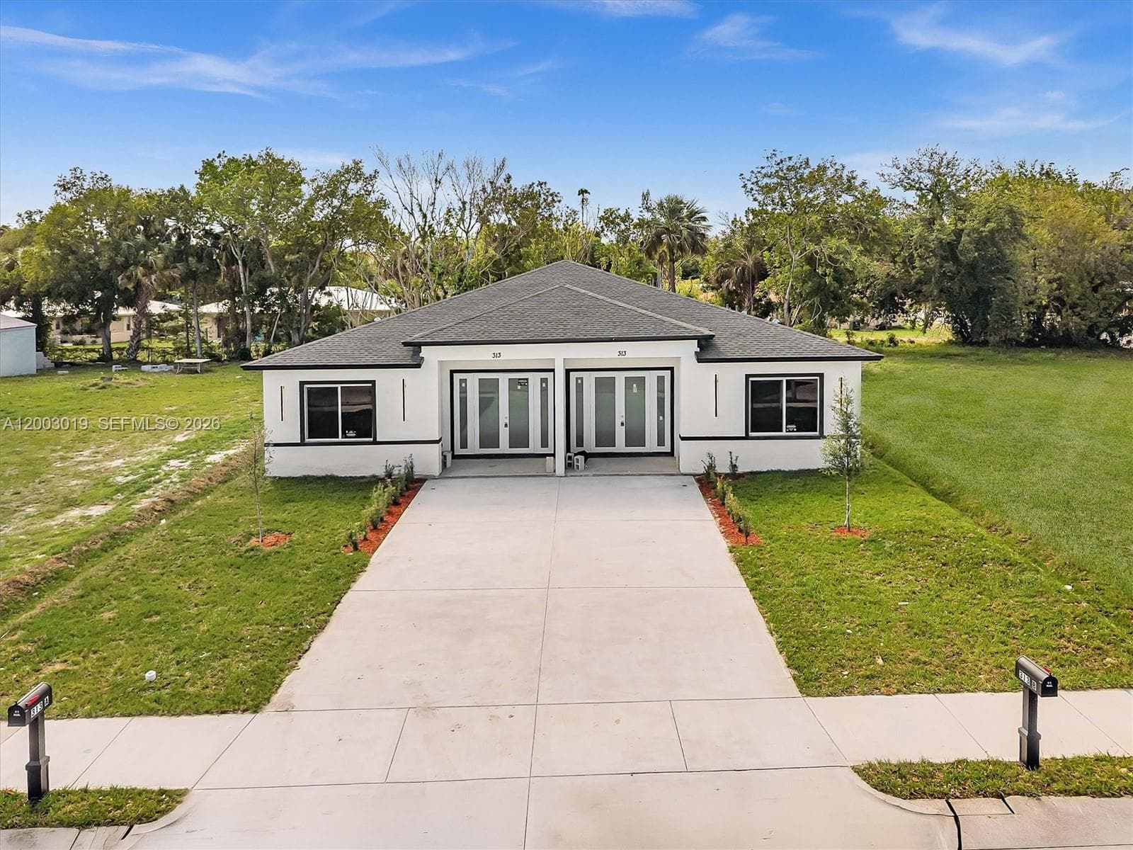 313 S 13th St, Fort Pierce, FL 34950 — zdjęcie 2