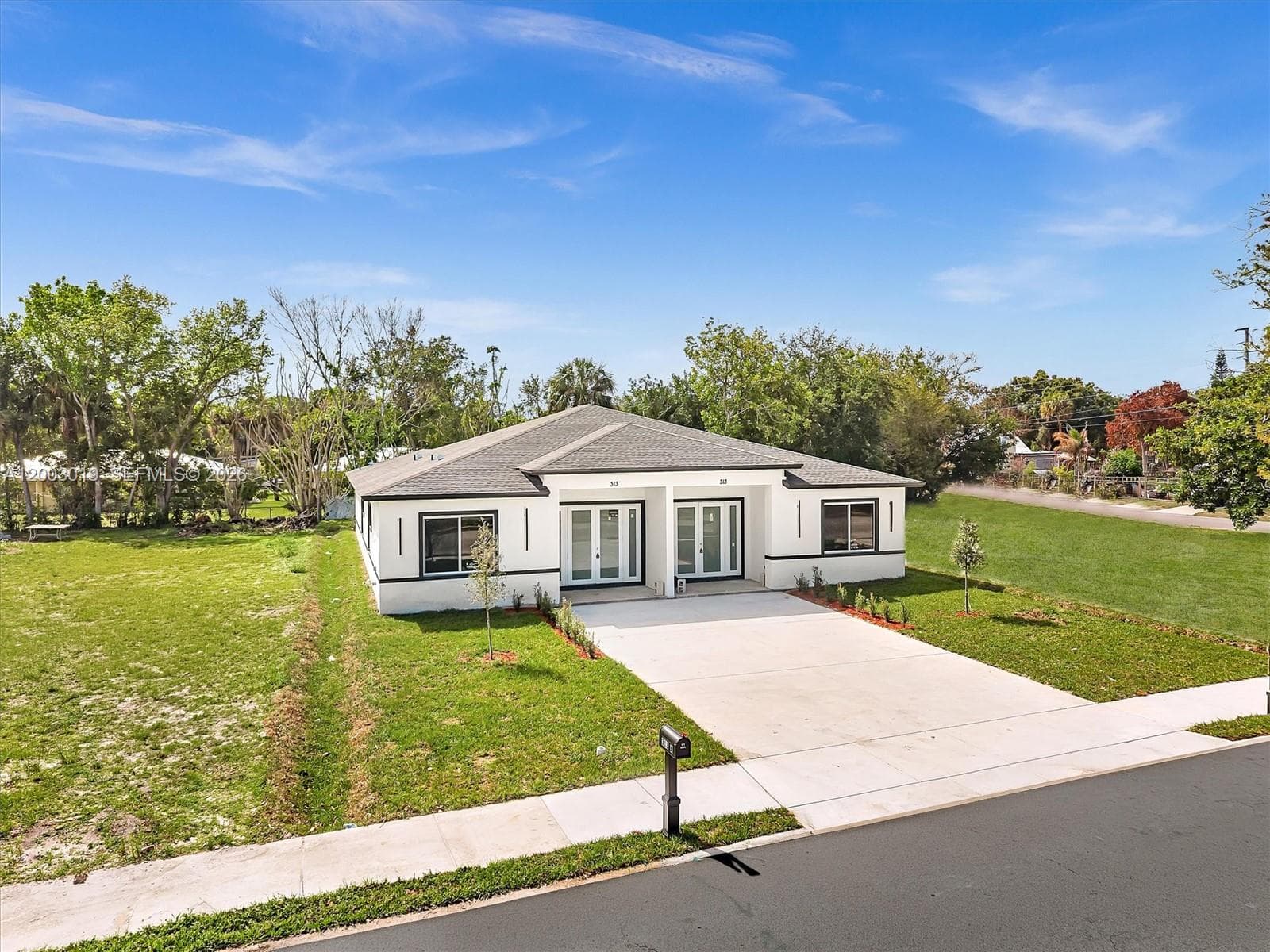 313 S 13th St, Fort Pierce, FL 34950 — zdjęcie 4