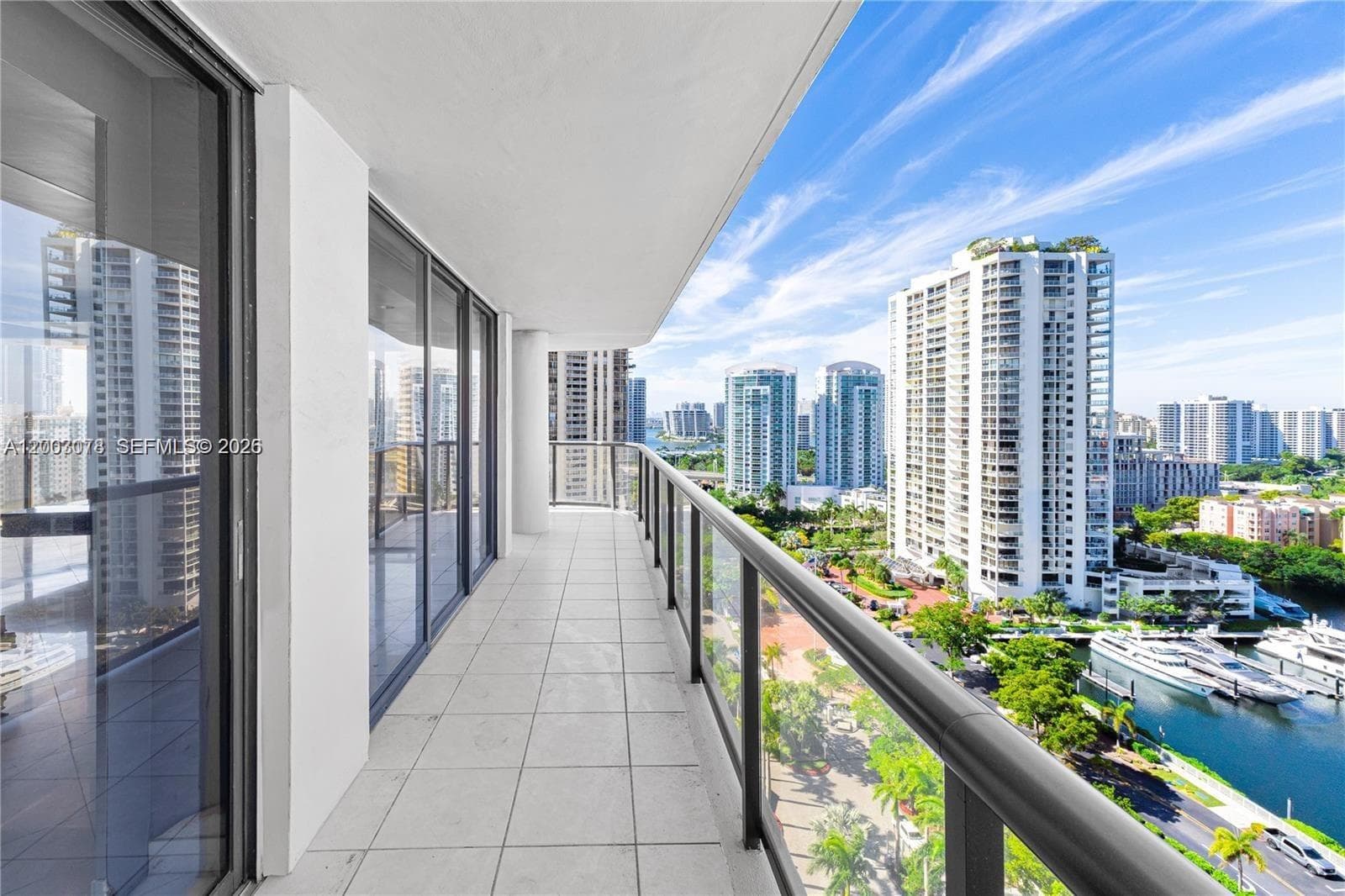 19667 Turnberry Way # 18D, Aventura, FL 33180 — zdjęcie 4