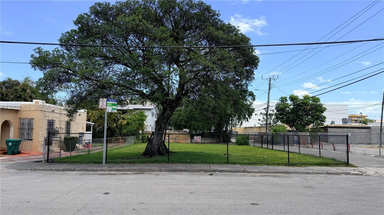 33 NW 21st Ave, Miami, FL 33125 — zdjęcie 2