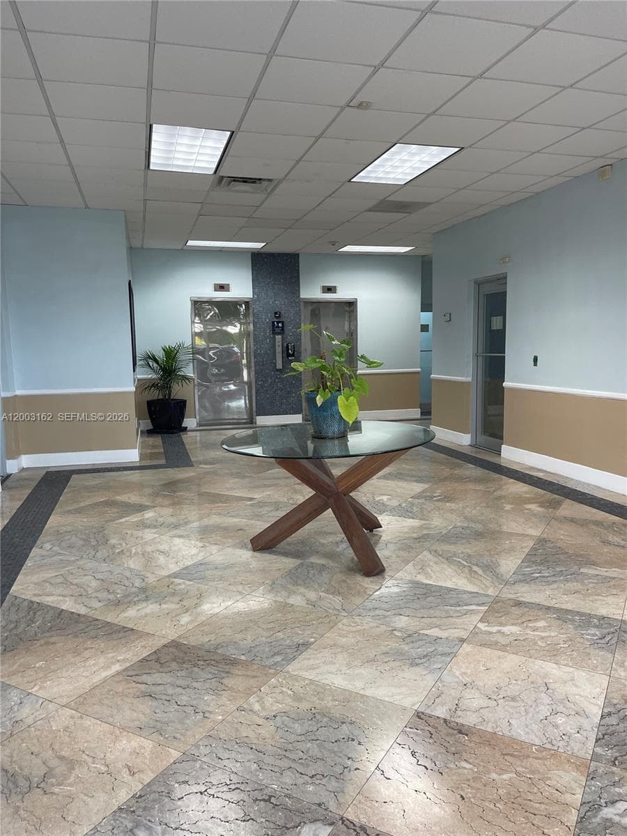 717 Ponce De Leon Blvd # 323, Coral Gables, FL 33134 — zdjęcie 3