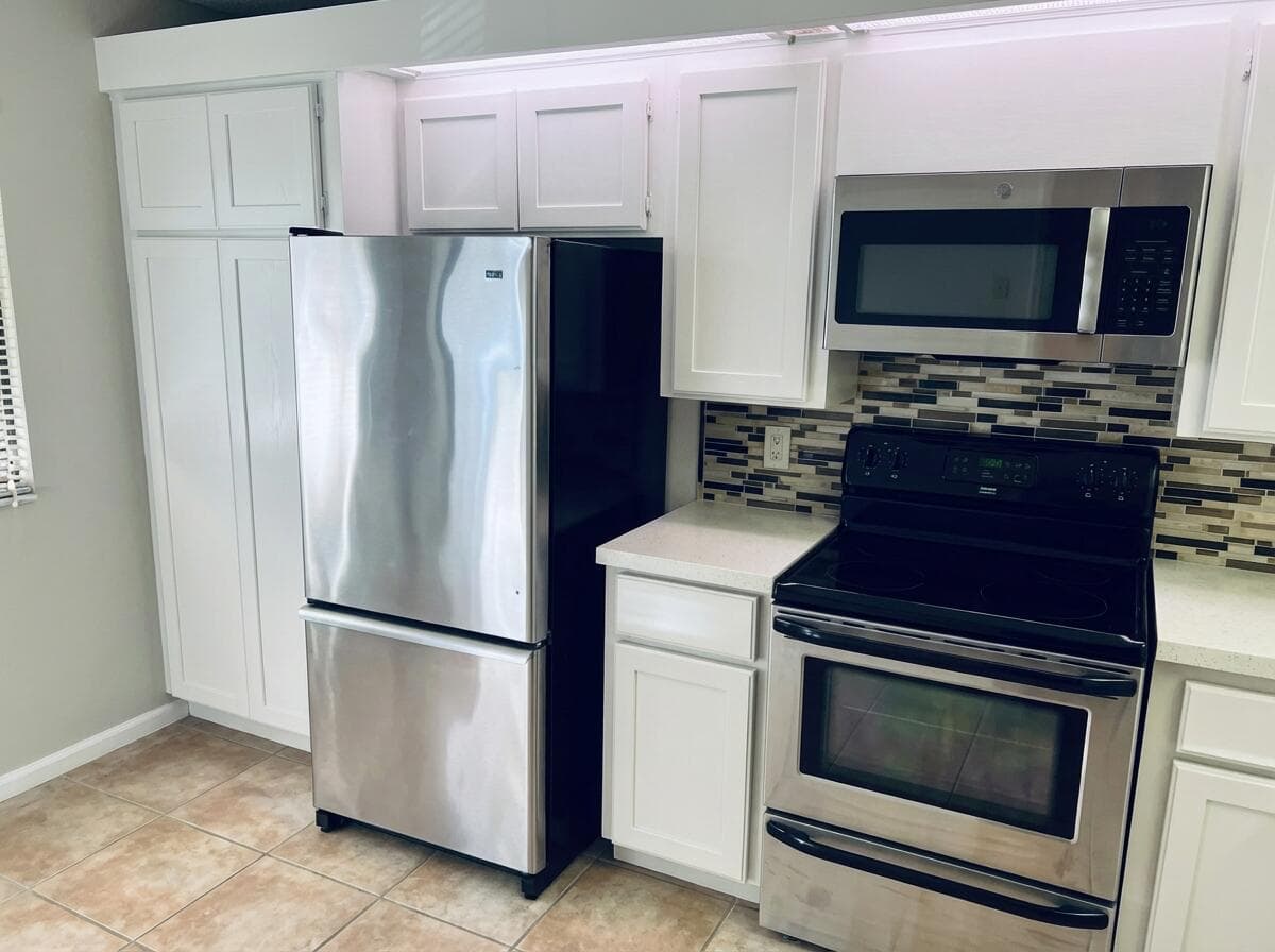 2441 Village Boulevard # 102, West Palm Beach, FL 33409 — zdjęcie 3