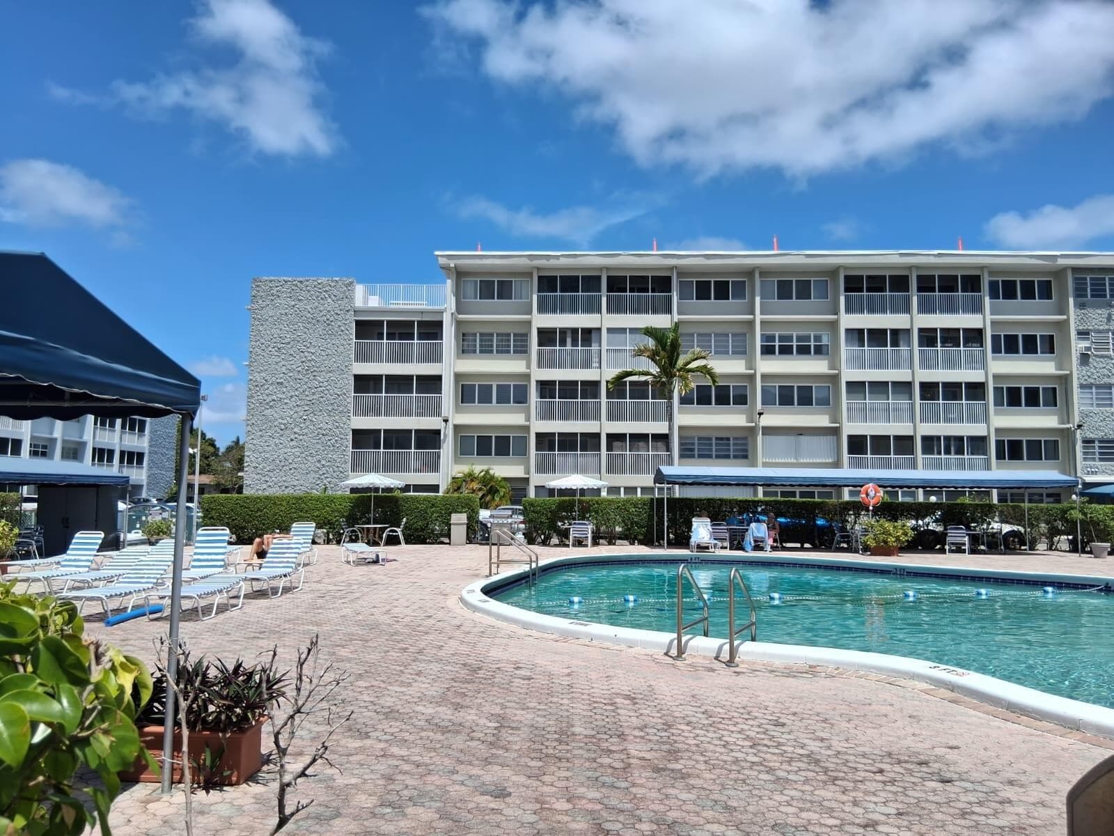329 SE 3rd Street # 302s, Hallandale Beach, FL 33009 — zdjęcie 5