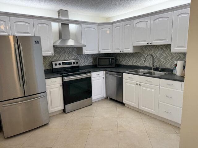 9256 Sabal Ridge Circle # D, Boca Raton, FL 33428