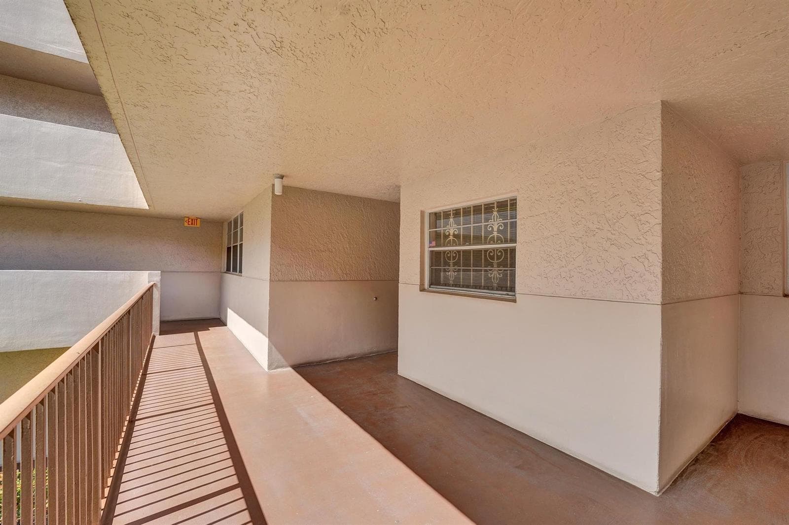 1811 Sabal Palm Drive # 203, Davie, FL 33324 — zdjęcie 4
